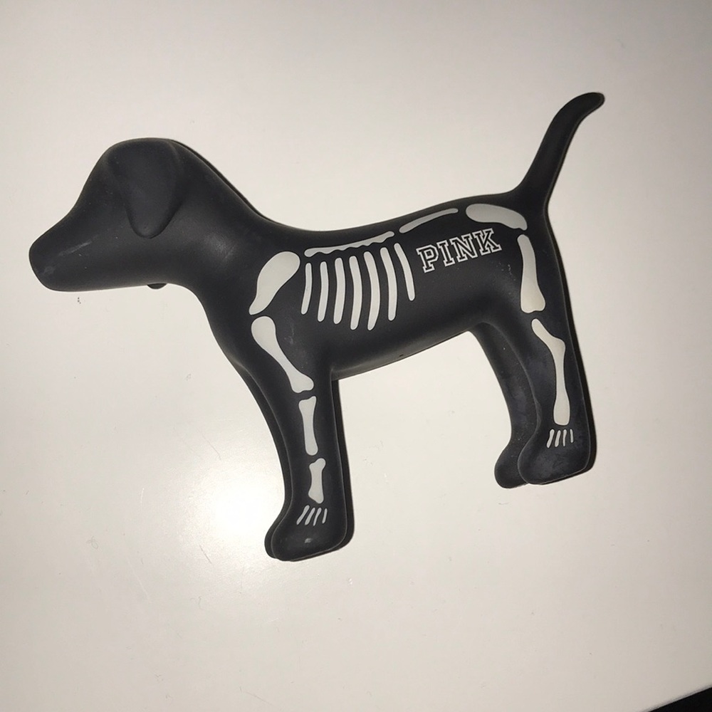 victoria secret dog